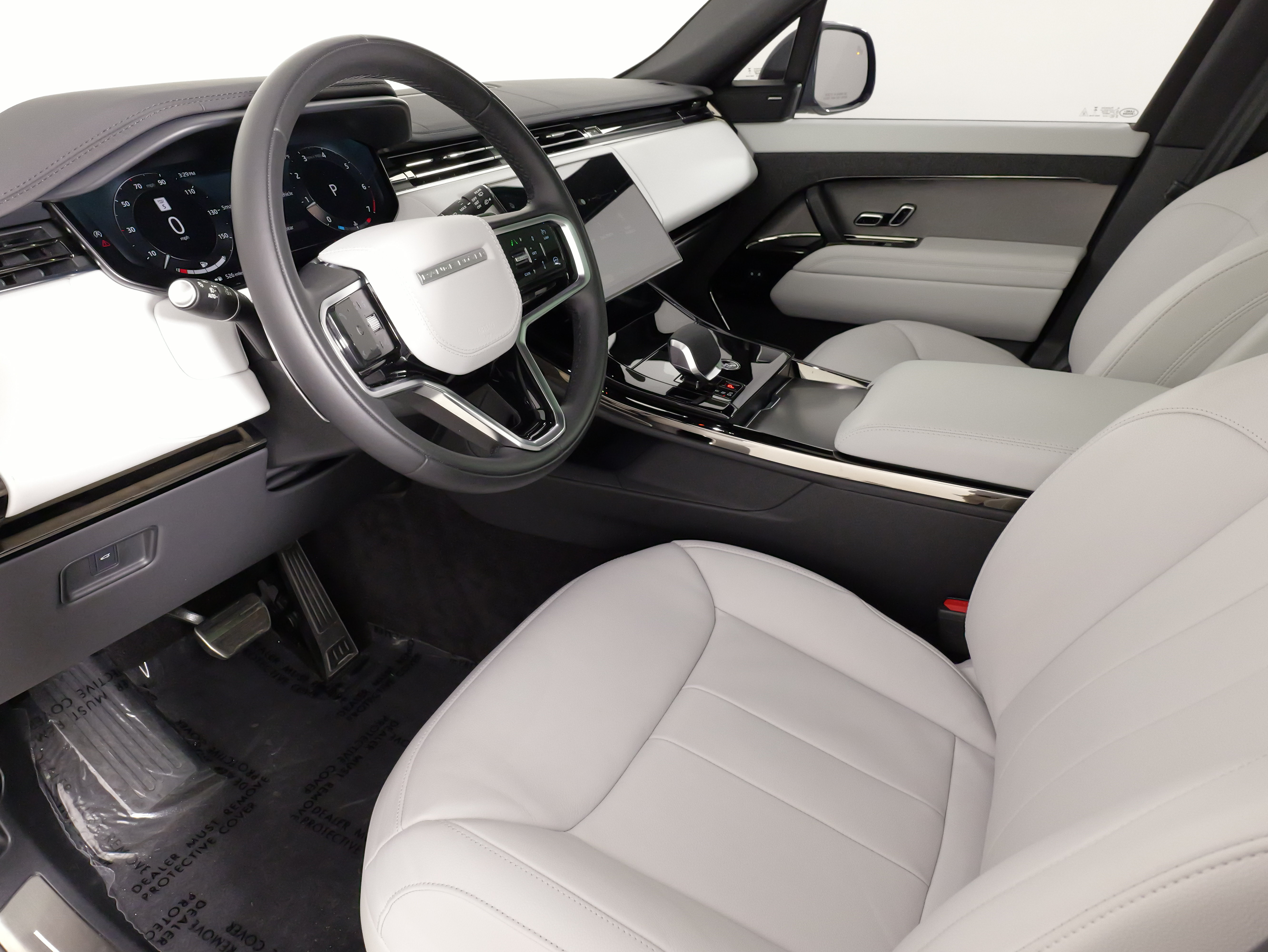 Used 2025 Land Rover Range Rover Sport AWD/4WD image 28