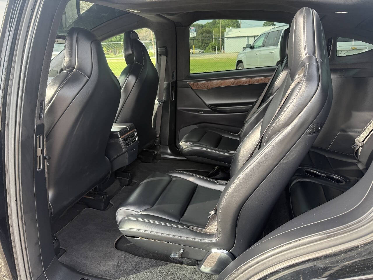 Used 2019 Tesla Model X Long Range AWD/4WD image 4