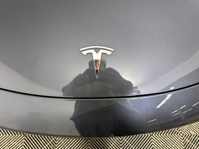 Used 2022 Tesla Model 3 image 9