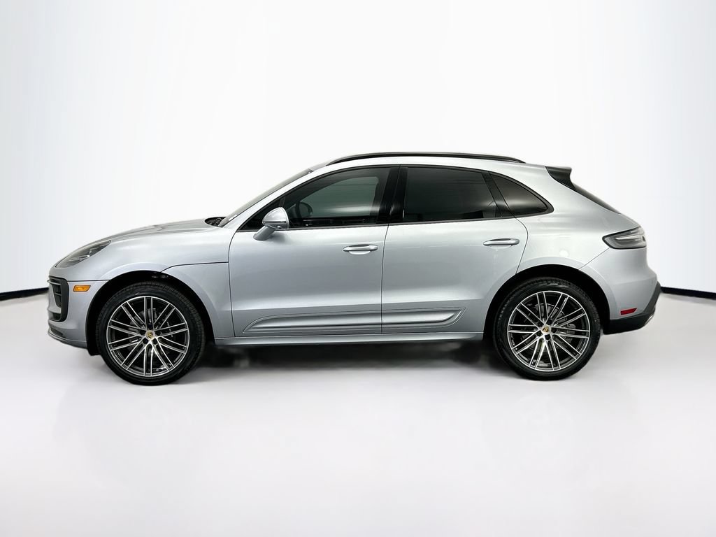 Used 2026 Porsche Macan AWD/4WD video 2