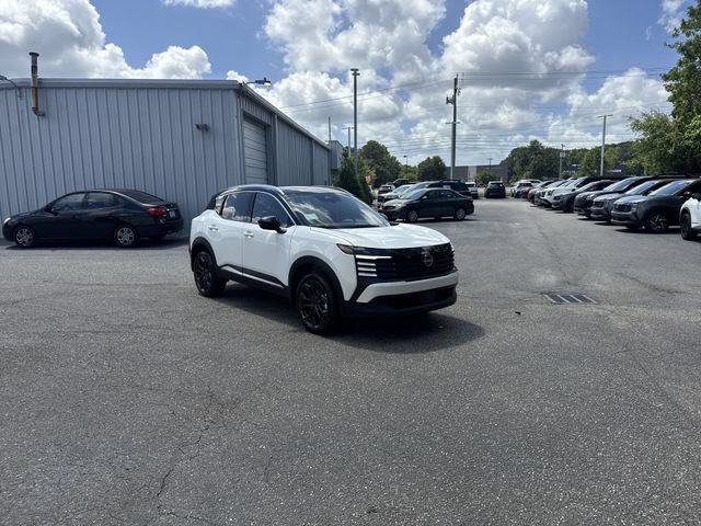 New 2026 Nissan Kicks SR FWD image 3