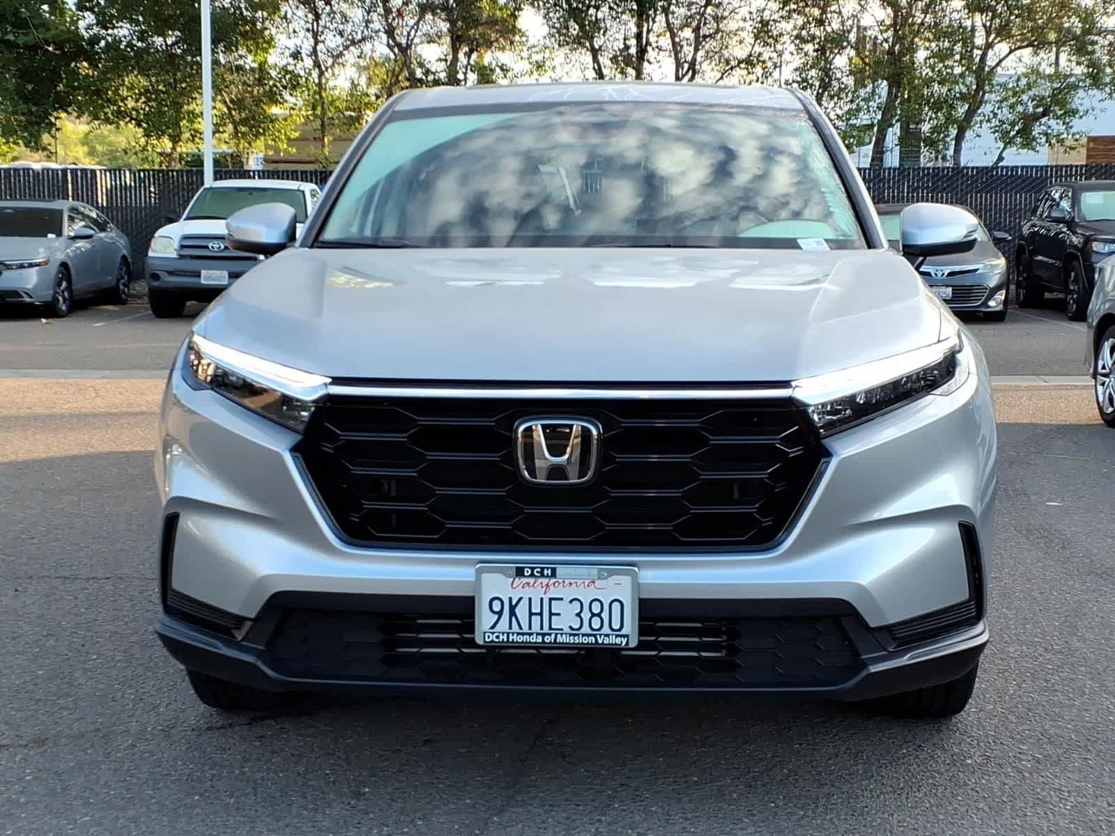 Used 2024 Honda CR-V EX image 2