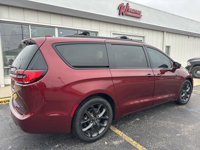 Used 2022 Chrysler Pacifica Limited w/ S Appearance Package image 10