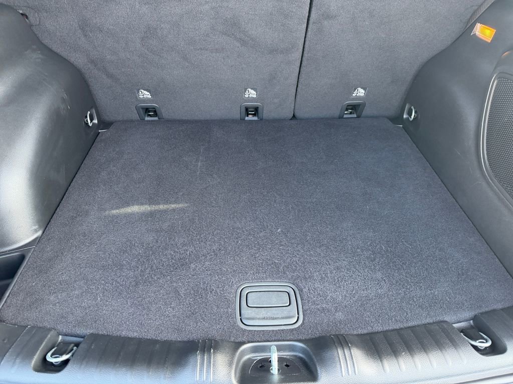 Used 2022 Jeep Compass Limited w/ Sun and Sound Group image 17