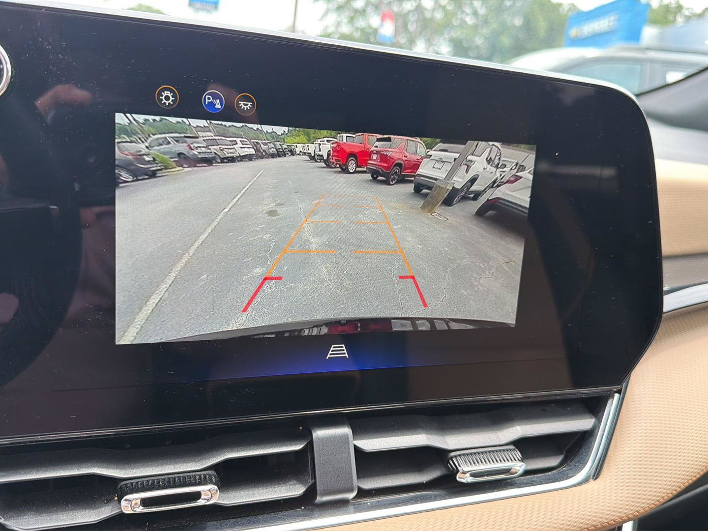Certified 2025 Chevrolet Equinox ACTIV w/ Convenience Package III FWD image 26