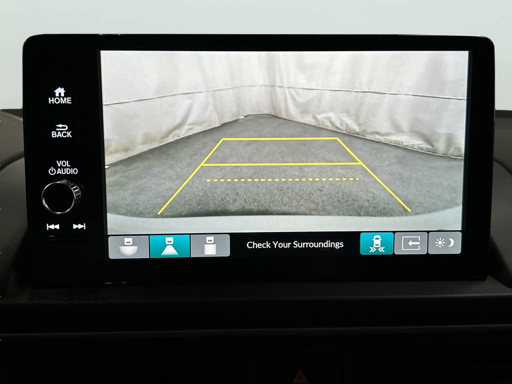 Used 2025 Honda Pilot Touring image 19
