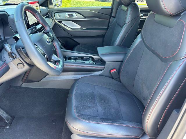 Certified 2025 Ford Explorer ST AWD/4WD image 13