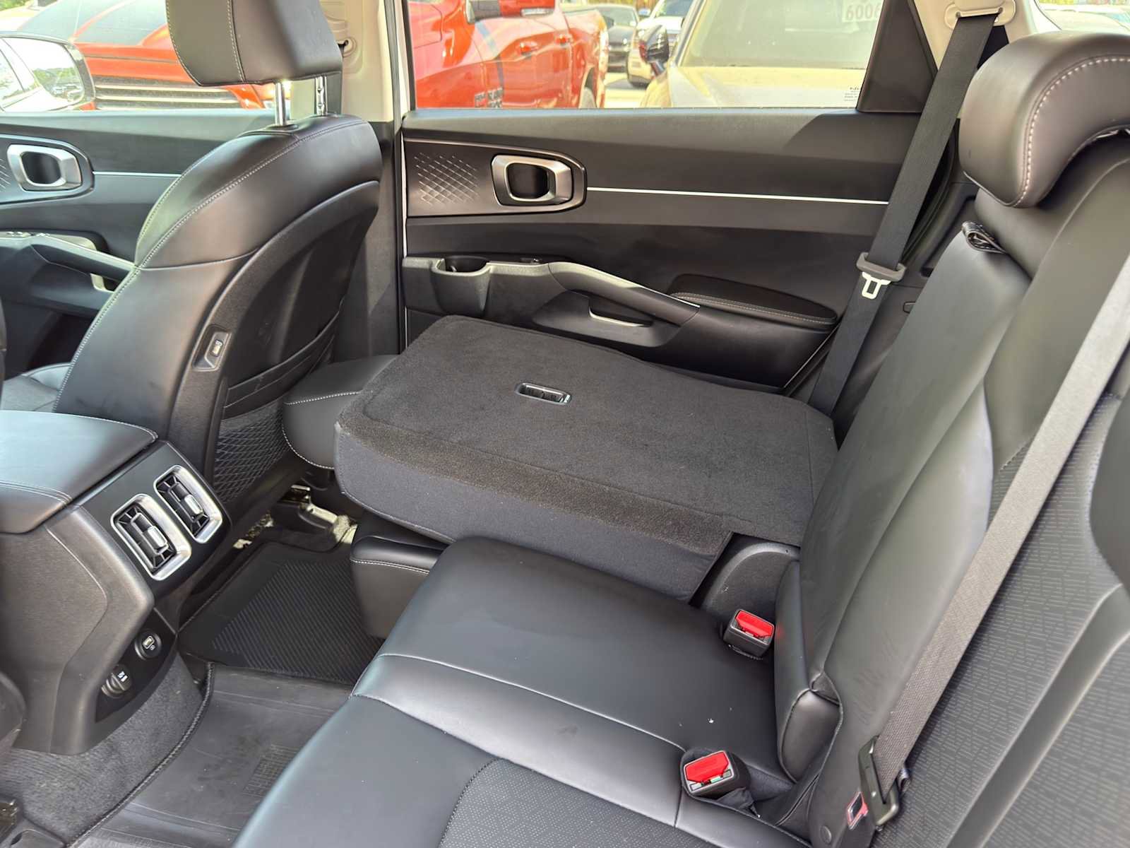 Certified 2023 Kia Sorento S image 24