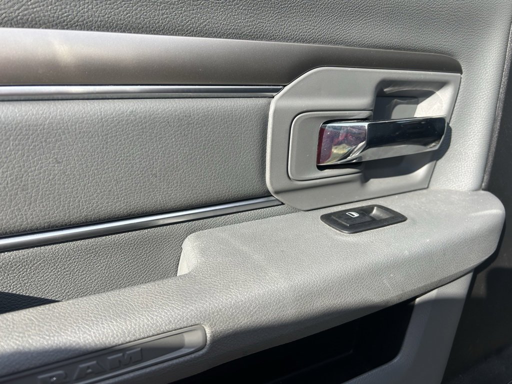 Used 2018 RAM 1500 Big Horn image 27