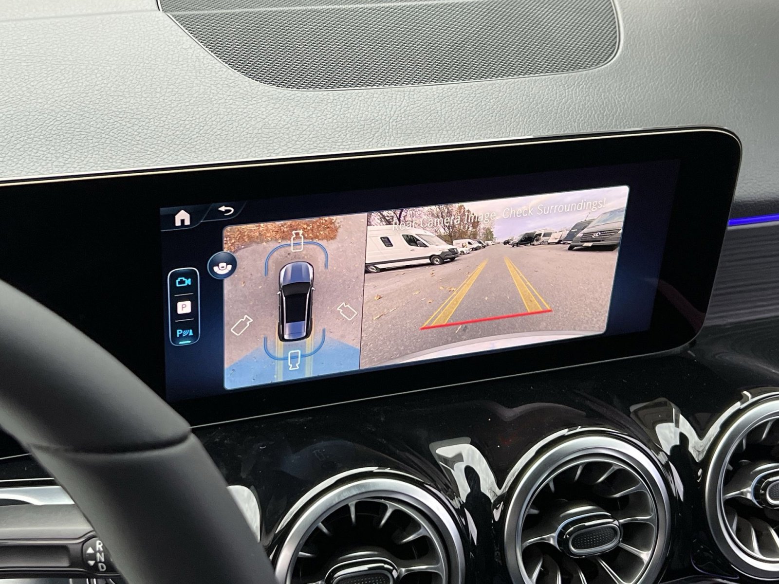 New 2026 Mercedes-Benz GLB 250 4MATIC image 17