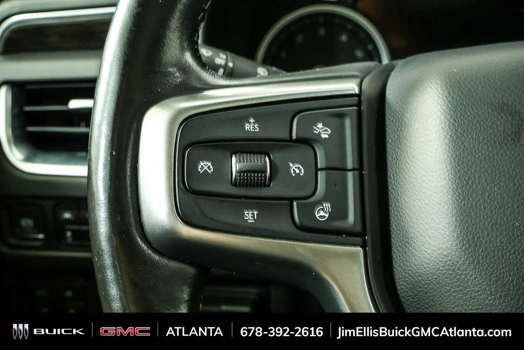 Used 2021 Chevrolet Suburban Z71 w/ Luxury Package image 11