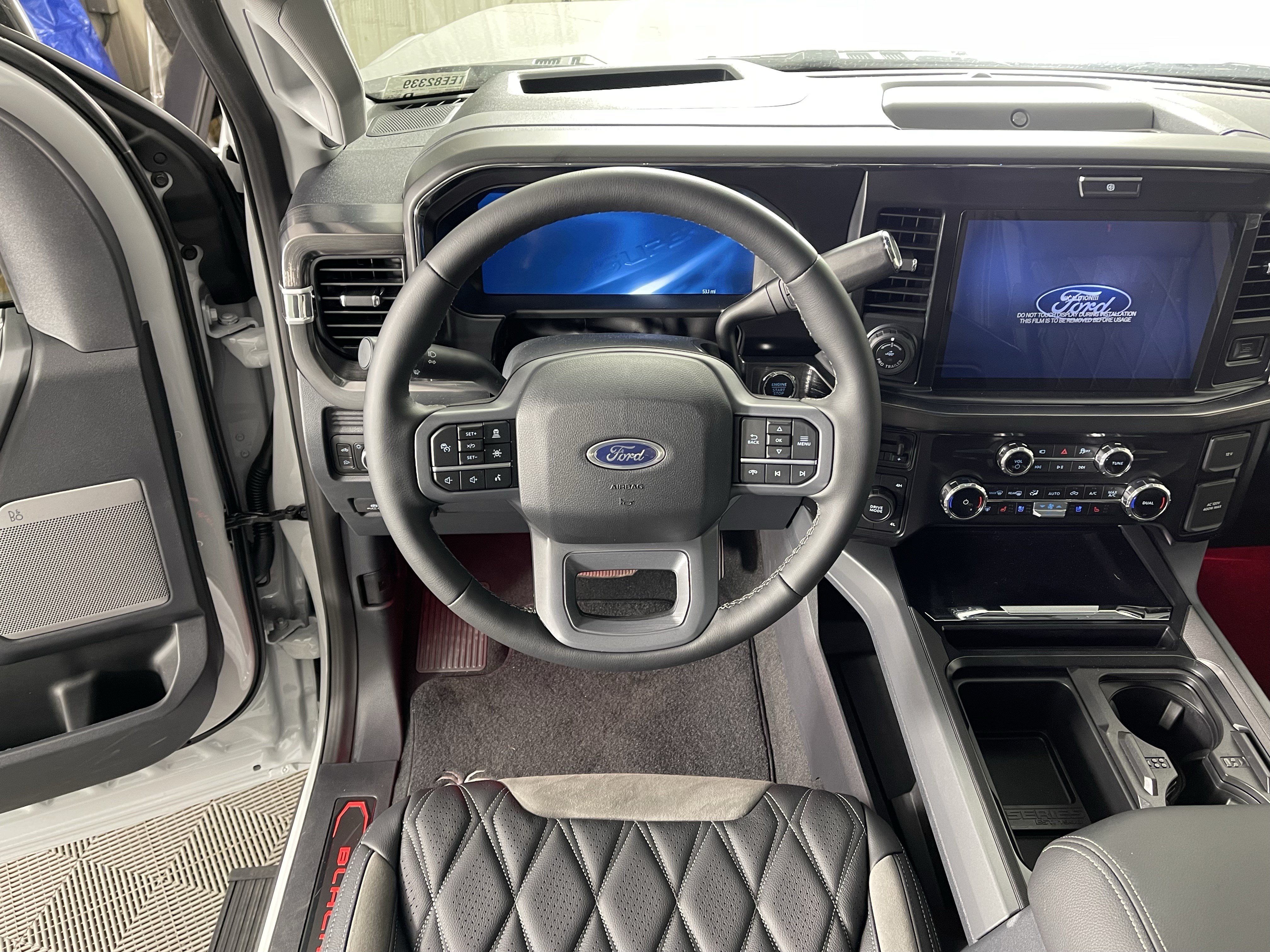 New 2026 Ford F250 Lariat w/ Black Appearance Package AWD/4WD image 13