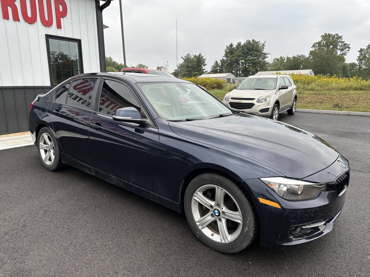 Used 2015 BMW 320i xDrive Sedan AWD/4WD image 5