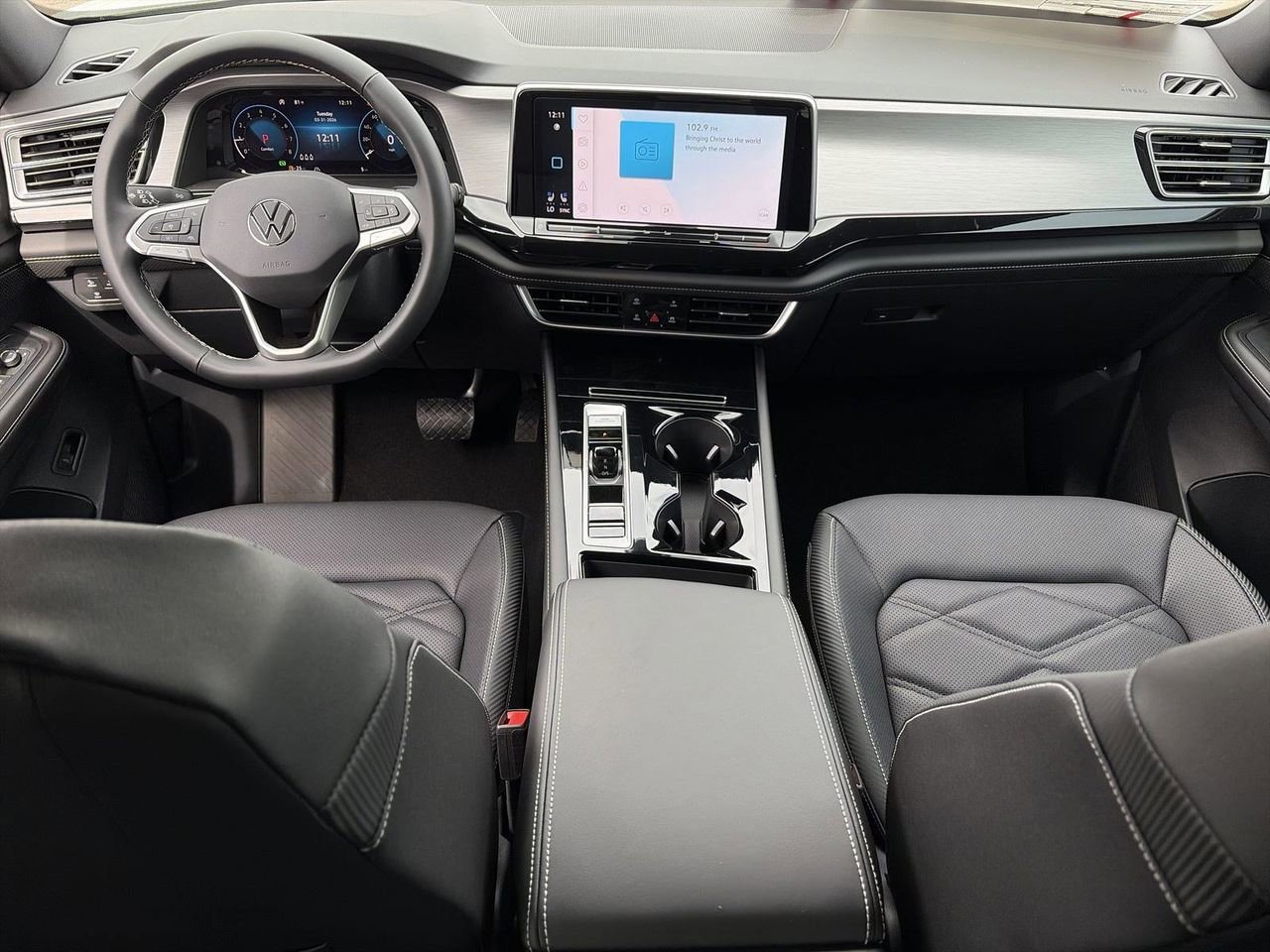 New 2026 Volkswagen Atlas Cross Sport SE image 11