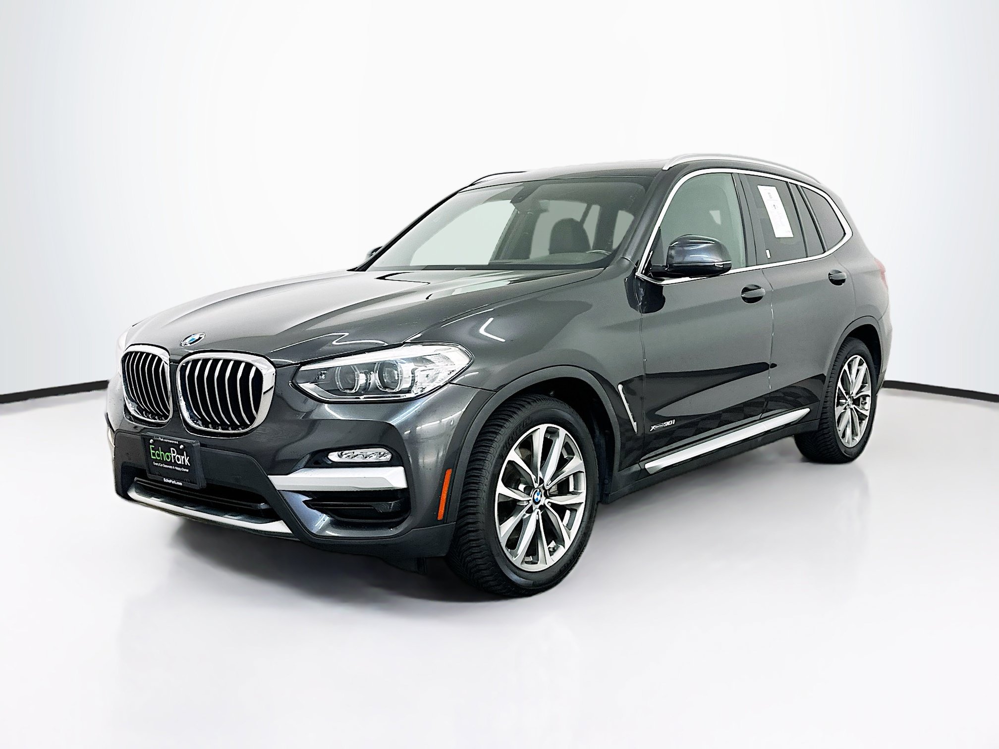 Used 2018 BMW X3 xDrive30i AWD/4WD image 3