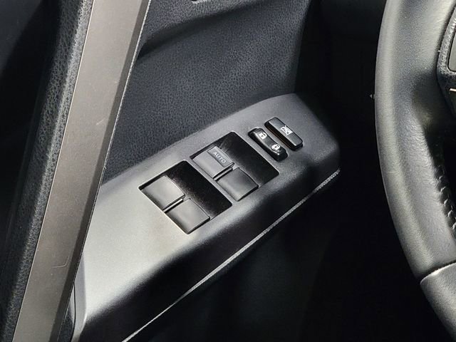 Used 2017 Toyota RAV4 XLE AWD/4WD image 24