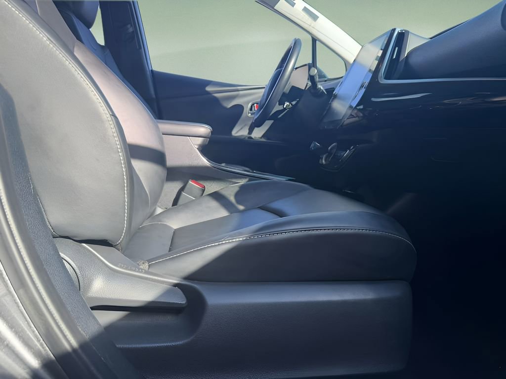 Used 2021 Toyota Prius Prime XLE FWD image 20