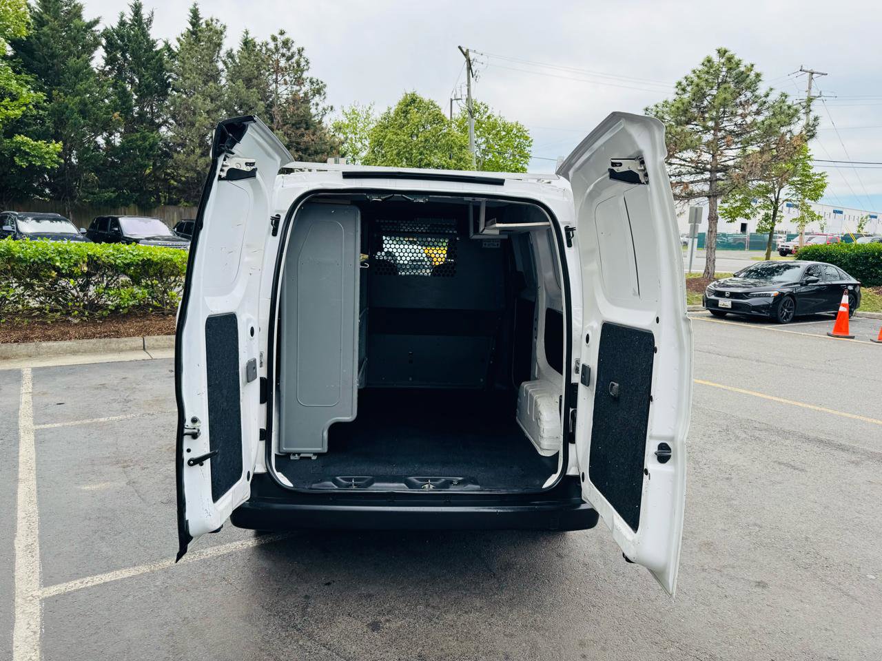 Used 2019 Nissan NV200 S FWD image 17