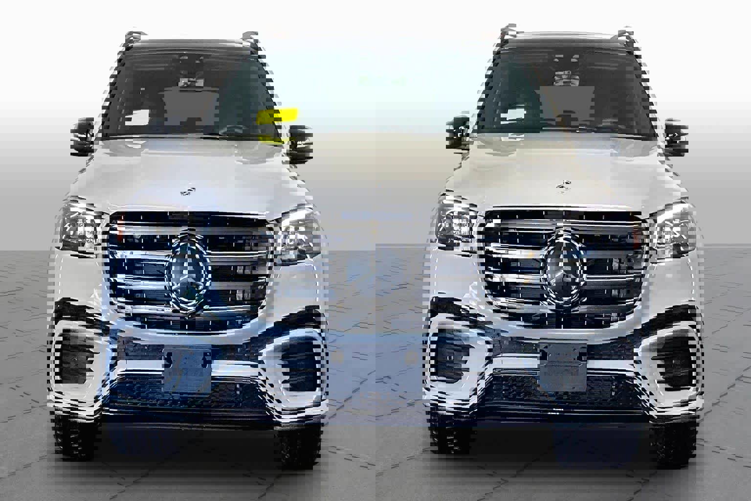 New 2026 Mercedes-Benz GLS 450 4MATIC image 2