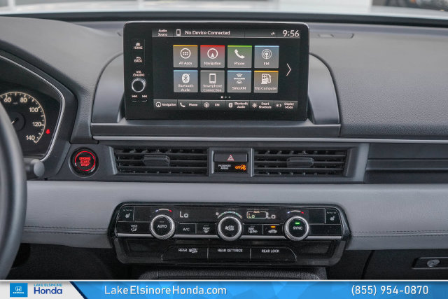 Used 2025 Honda Pilot Touring image 20