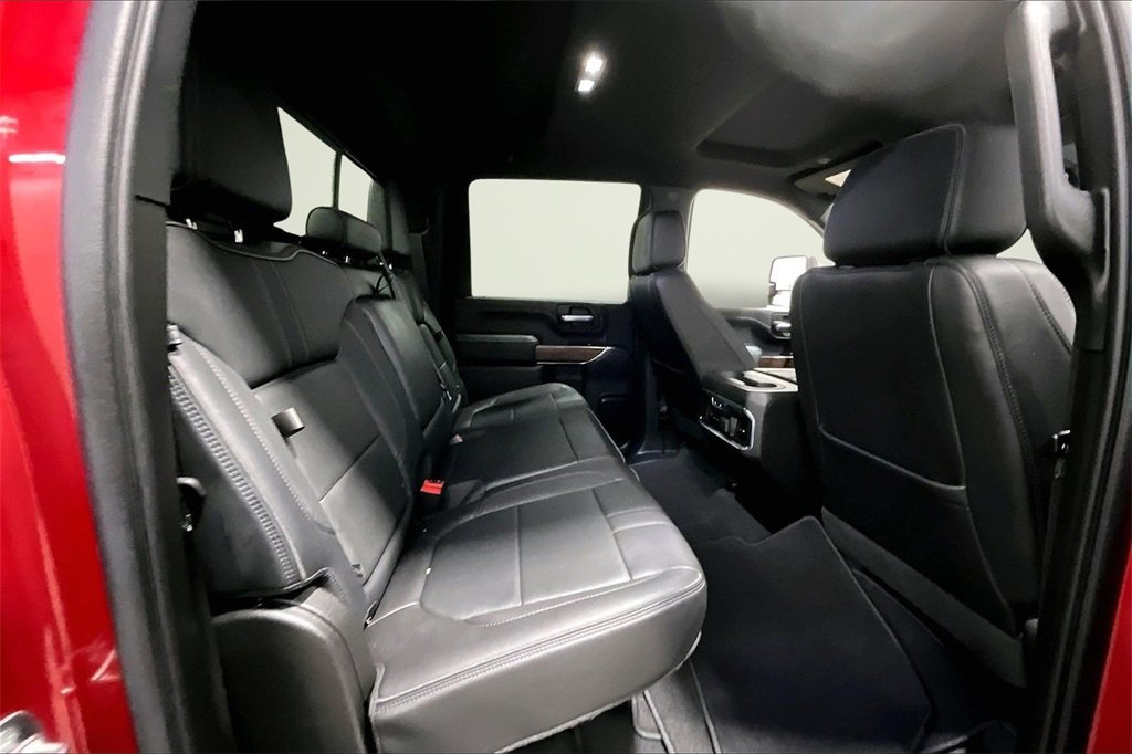 Used 2022 Chevrolet Silverado 3500 High Country w/ Technology Package image 26