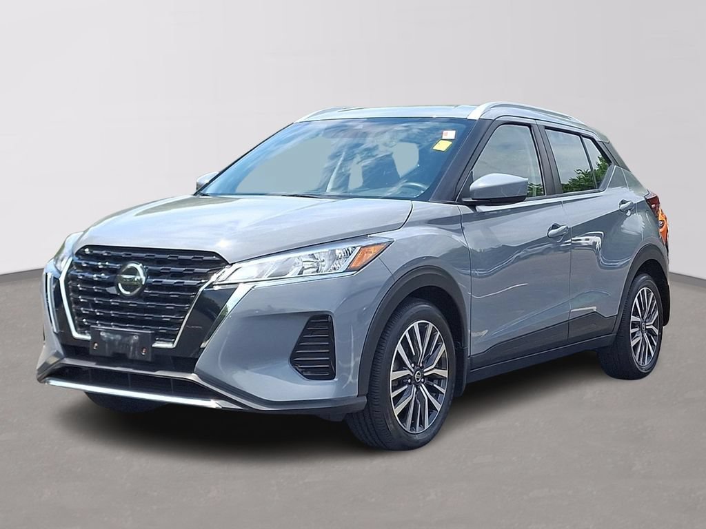 Used 2021 Nissan Kicks SV FWD image 3