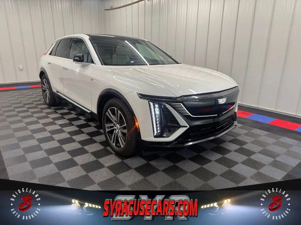 Used 2024 Cadillac Lyriq Luxury w/ LPO, Floor Liner Package