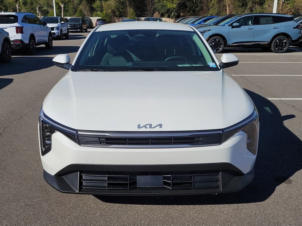 New 2026 Kia K4 FWD image 2