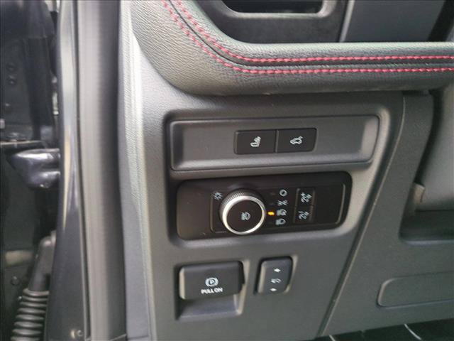 Used 2023 Ford Expedition Limited RWD image 12