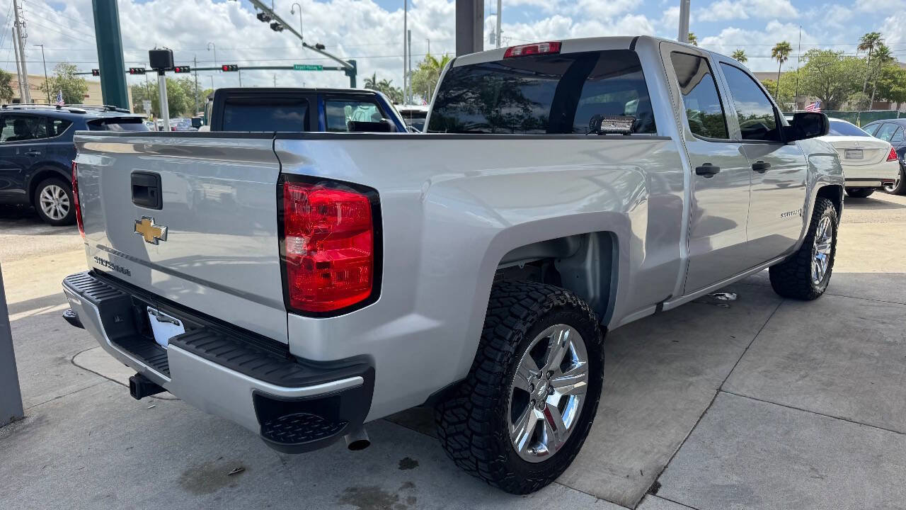 Used 2017 Chevrolet Silverado 1500 Custom w/ Custom Convenience Package image 5