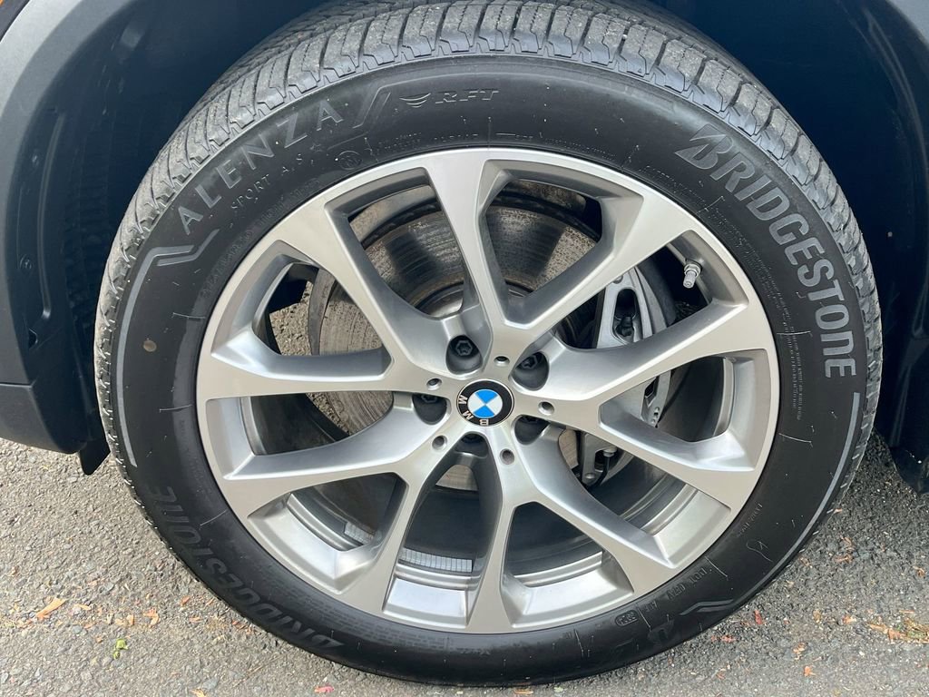 Used 2025 BMW X5 xDrive40i w/ Climate Comfort Package image 10