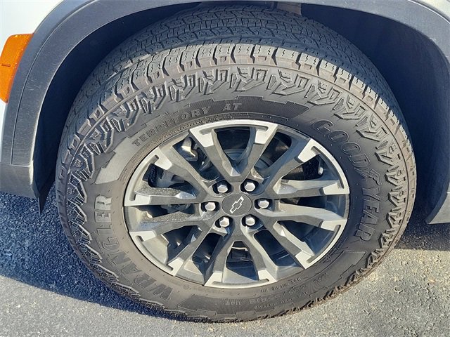 Used 2024 Chevrolet Traverse Z71 w/ Enhanced Driving Package image 5