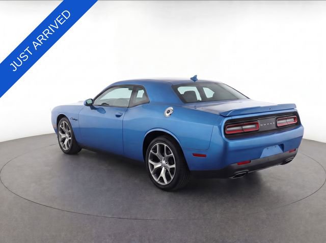 Used 2015 Dodge Challenger SXT Plus w/ Driver Convenience Group RWD image 7