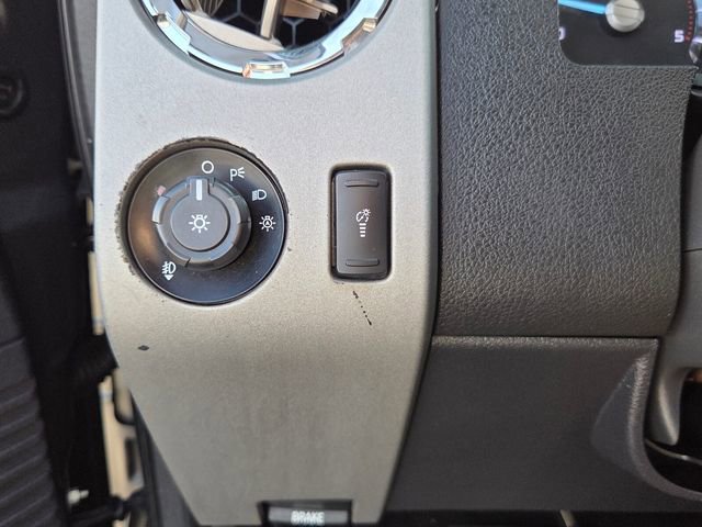 Used 2016 Ford F250 Lariat w/ Lariat Ultimate Package image 29