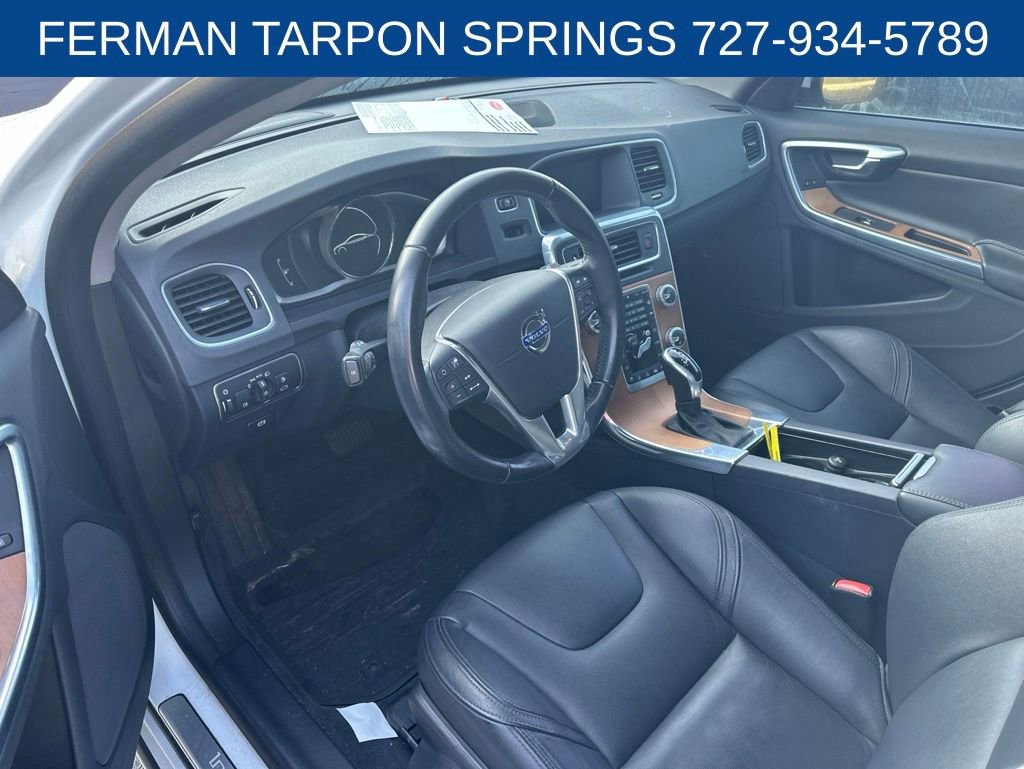 Used 2016 Volvo S60 T5 Inscription Platinum FWD image 4