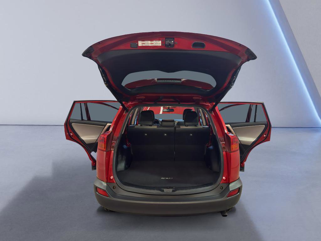 Used 2015 Toyota RAV4 Limited image 11