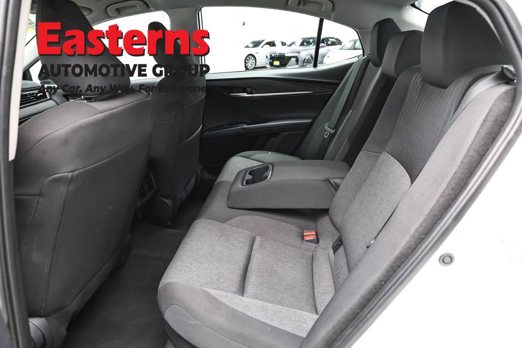 Used 2025 Toyota Camry LE FWD image 21