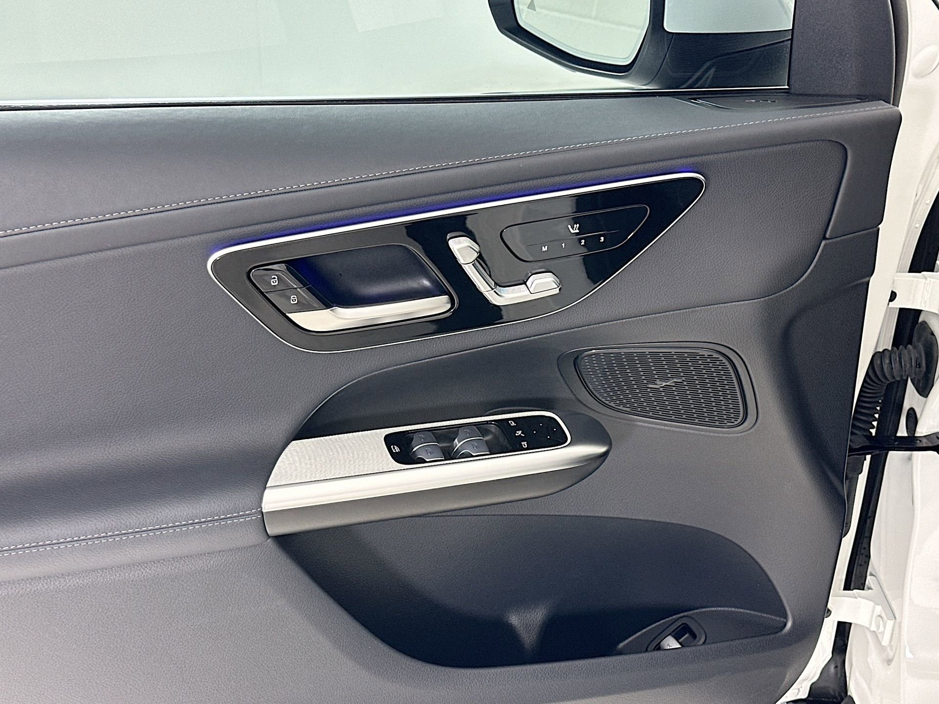 Used 2024 Mercedes-Benz GLC 300 image 18