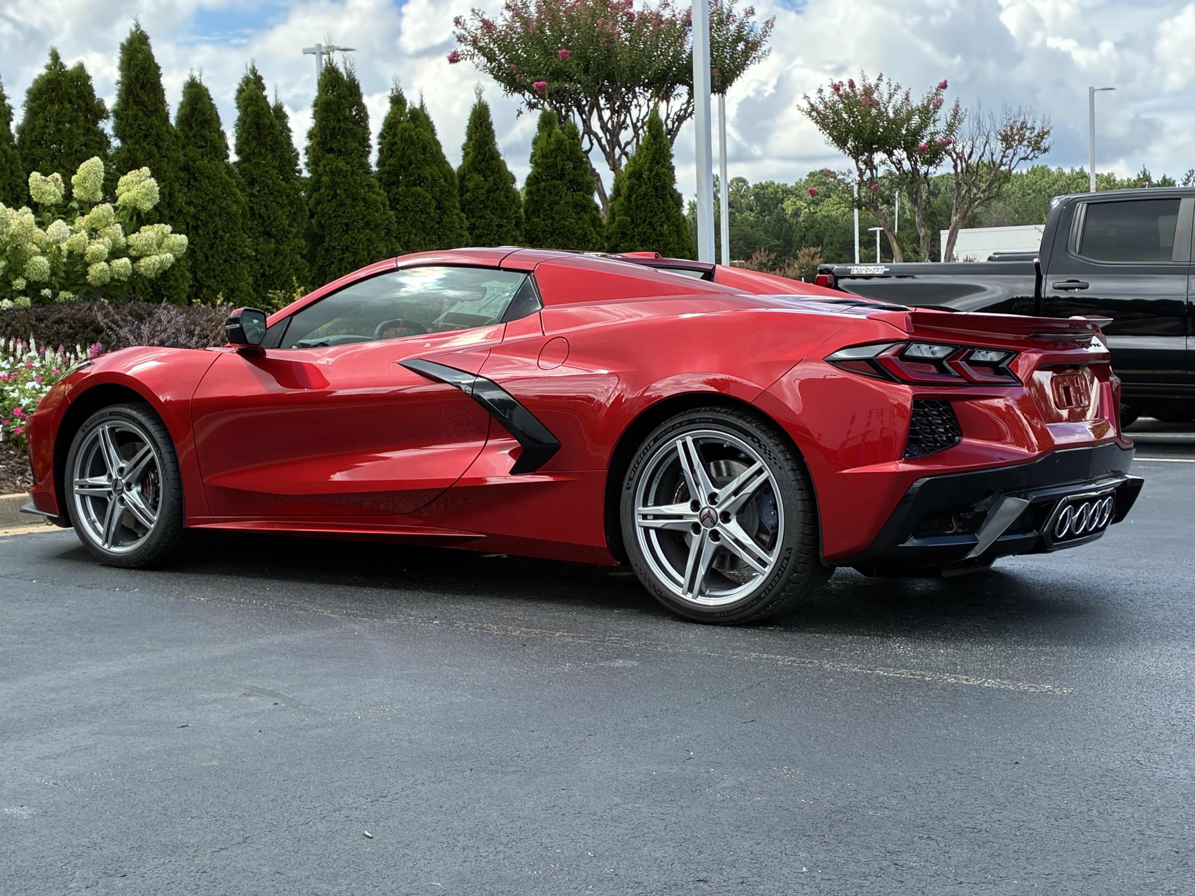 New 2027 Chevrolet Corvette Stingray Convertible w/ Z51 Performance Package RWD image 9