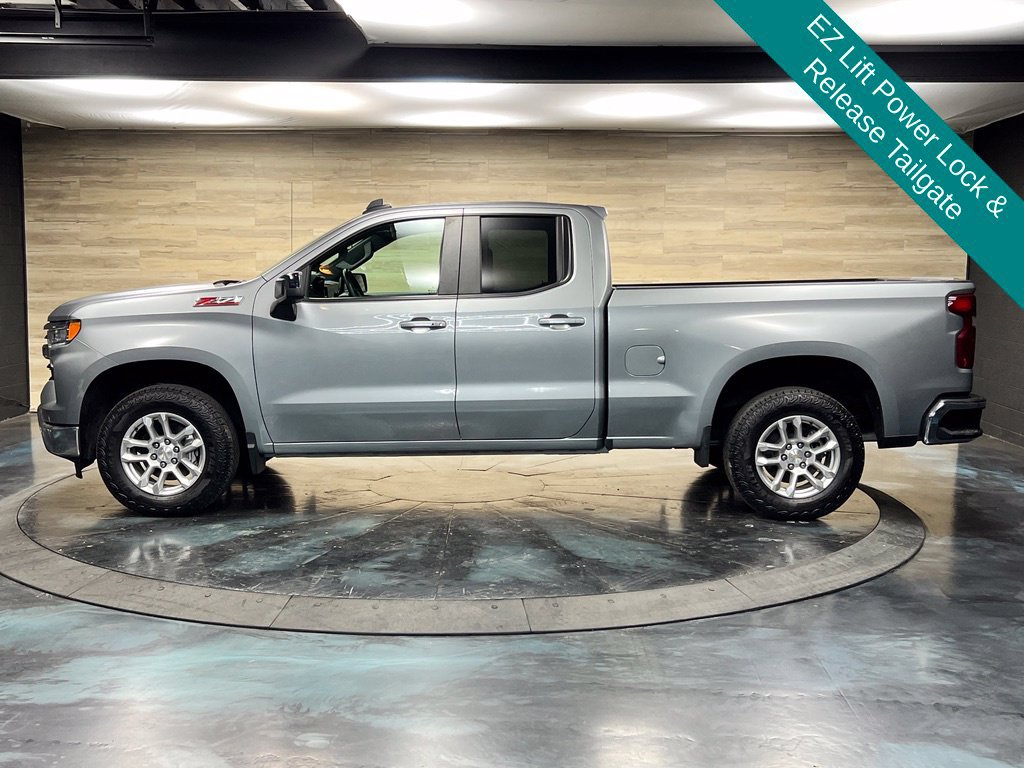 Used 2025 Chevrolet Silverado 1500 LT AWD/4WD image 22
