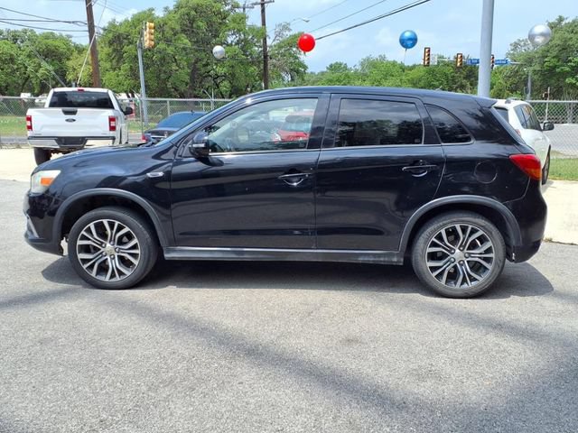 Used 2016 Mitsubishi Outlander Sport ES FWD image 4