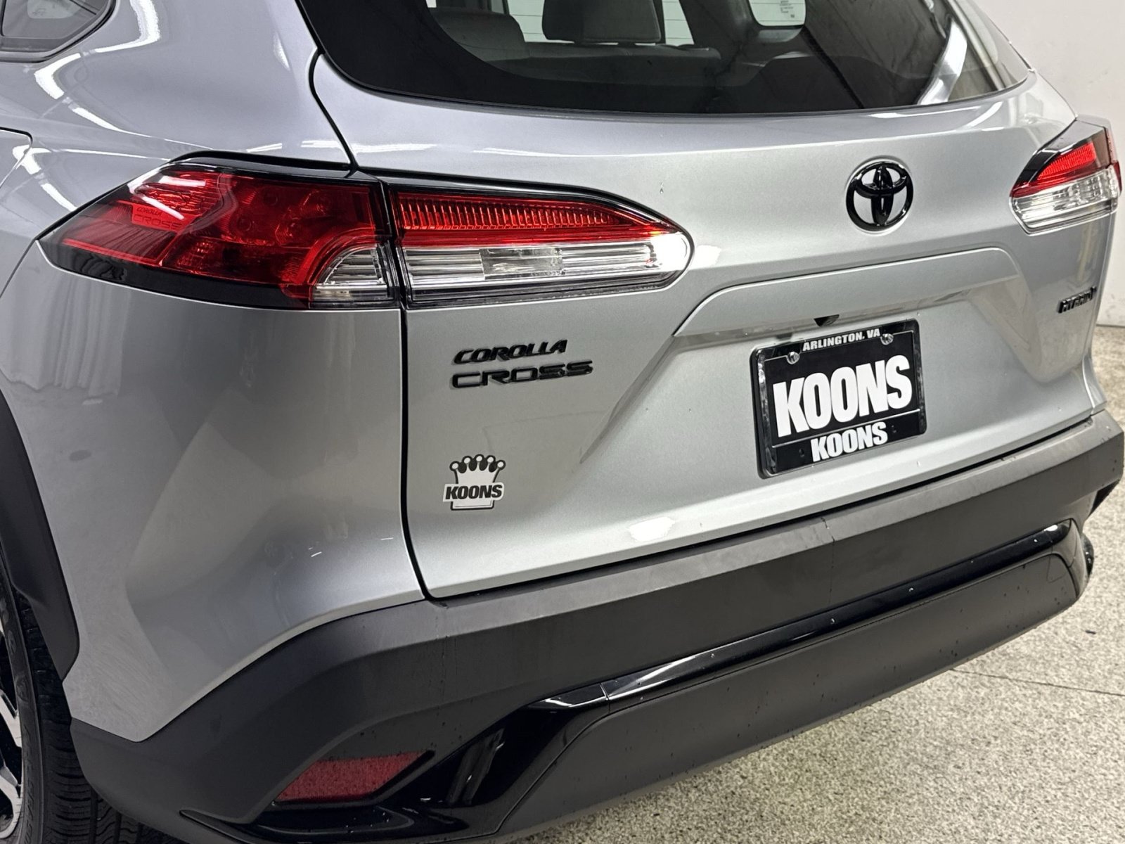 Used 2024 Toyota Corolla Cross AWD Hybrid image 38