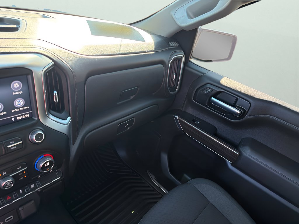Used 2022 Chevrolet Silverado 1500 LT AWD/4WD image 24