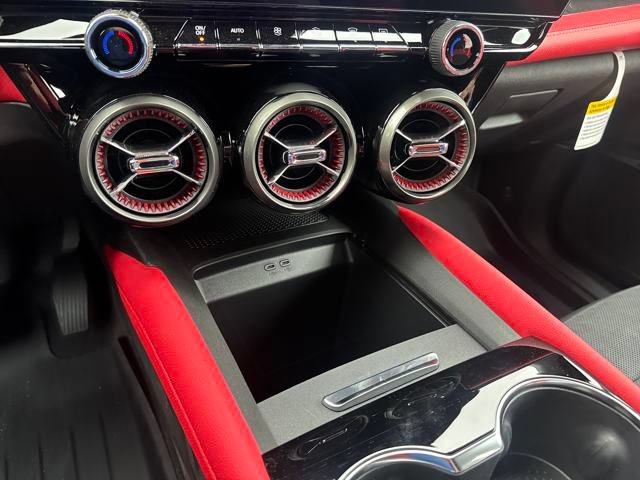 New 2025 Chevrolet Blazer EV RS RWD image 33