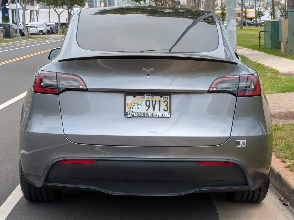 Used 2024 Tesla Model Y Performance image 4