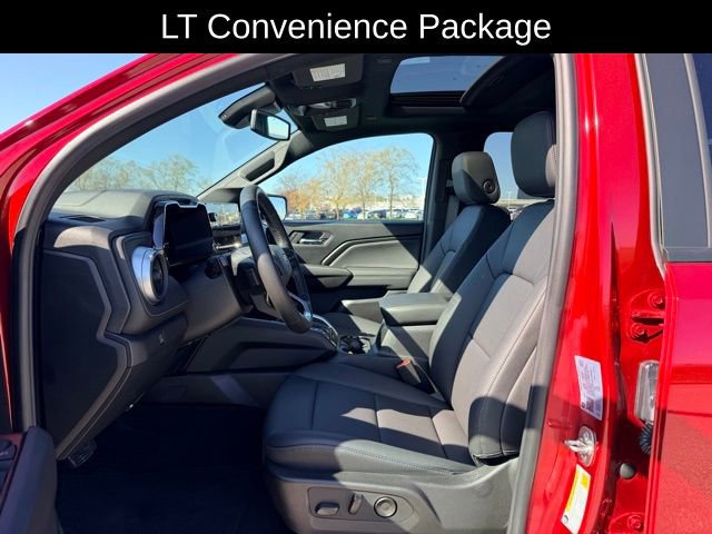 Used 2024 Chevrolet Colorado LT w/ LT Convenience Package III image 8