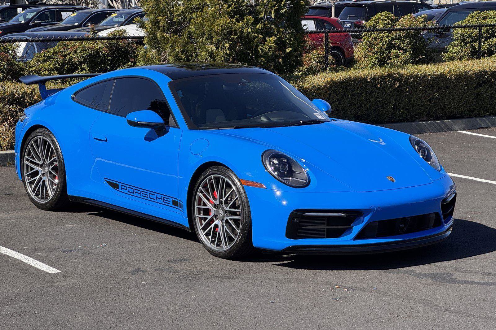 Used 2023 Porsche 911 Carrera 4S image 32