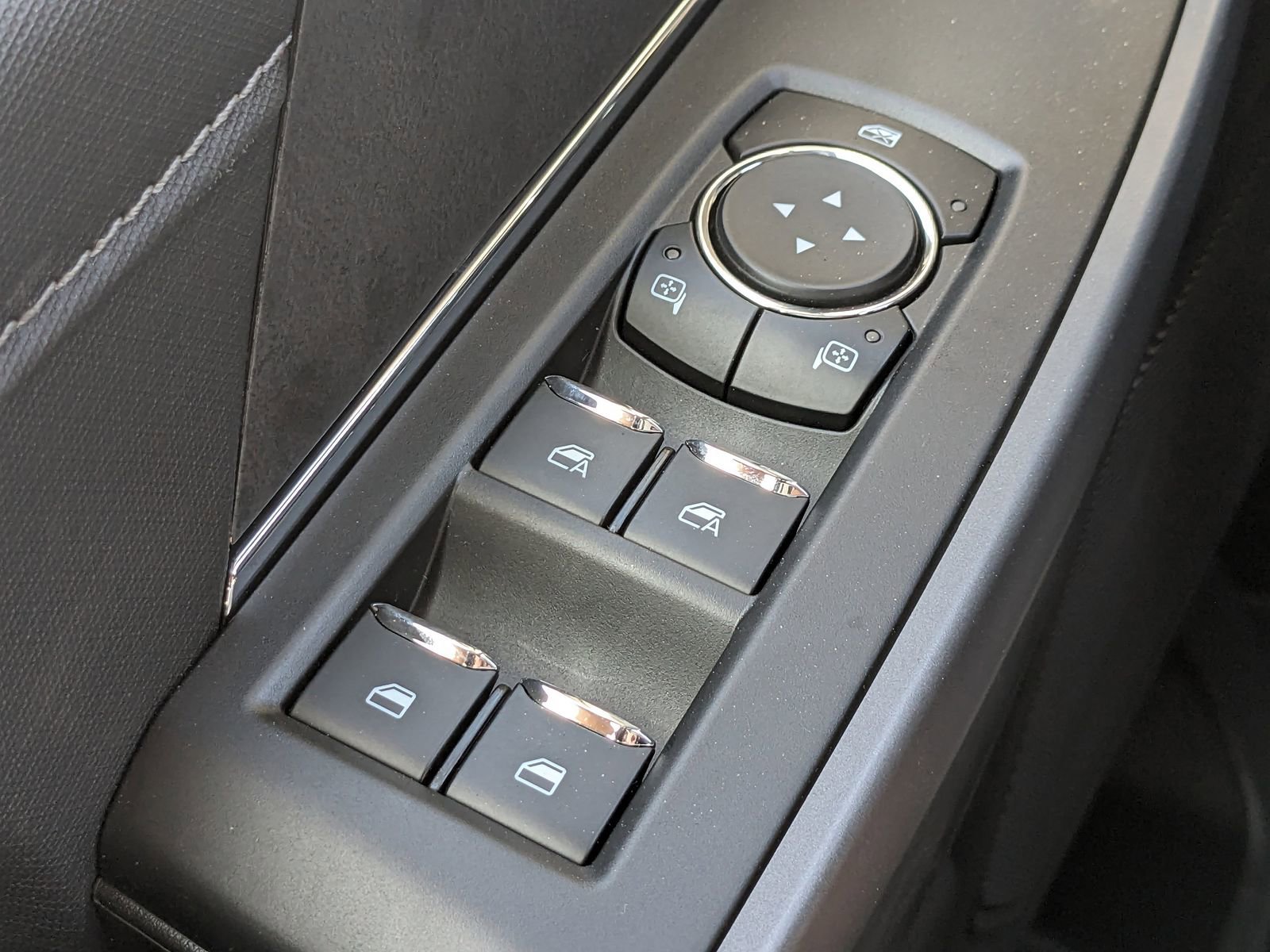 New 2025 Ford F150 XLT w/ Equipment Group 302A MID AWD/4WD image 24