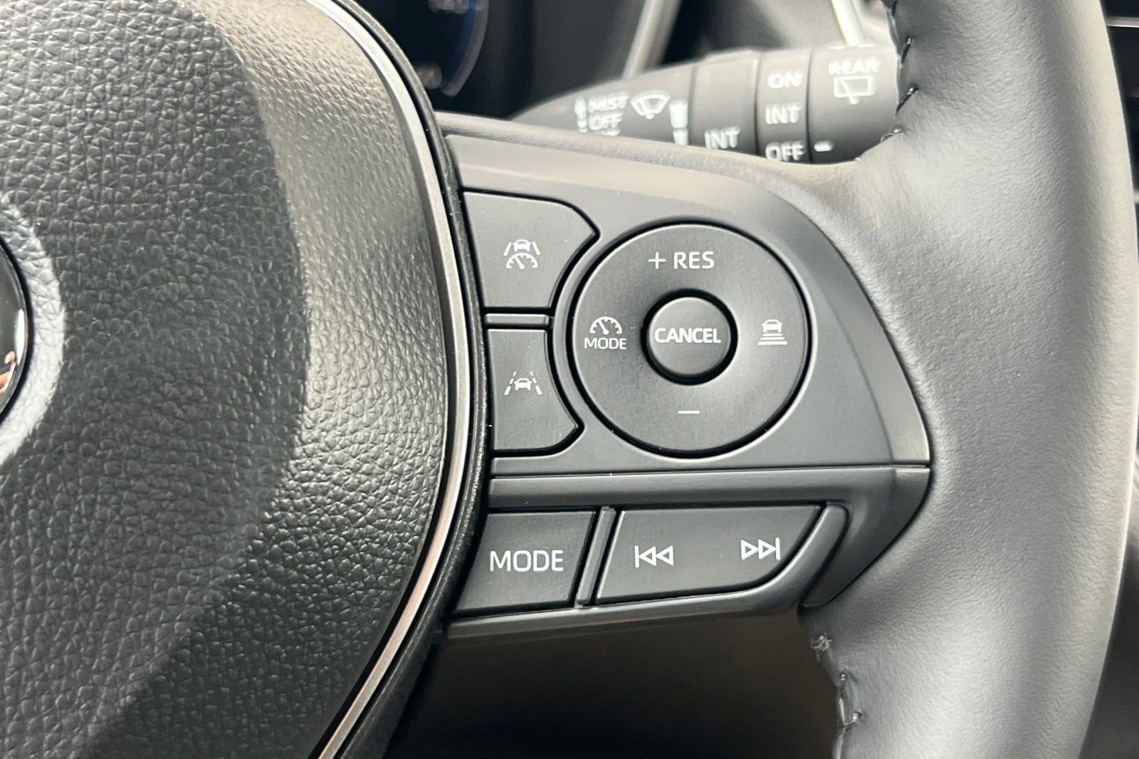 New 2026 Toyota Corolla Cross XLE image 28