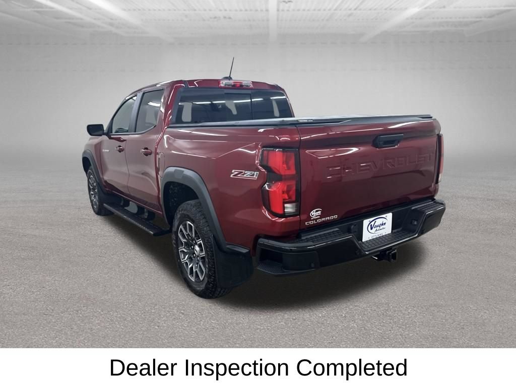 Used 2024 Chevrolet Colorado Z71 w/ Z71 Convenience Package 2 AWD/4WD image 9